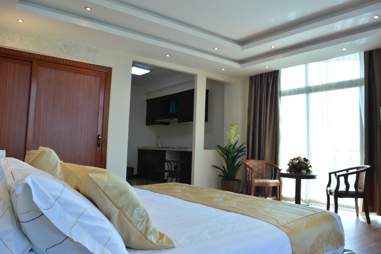 Impress Hotel Addis Ababa Bagian luar foto