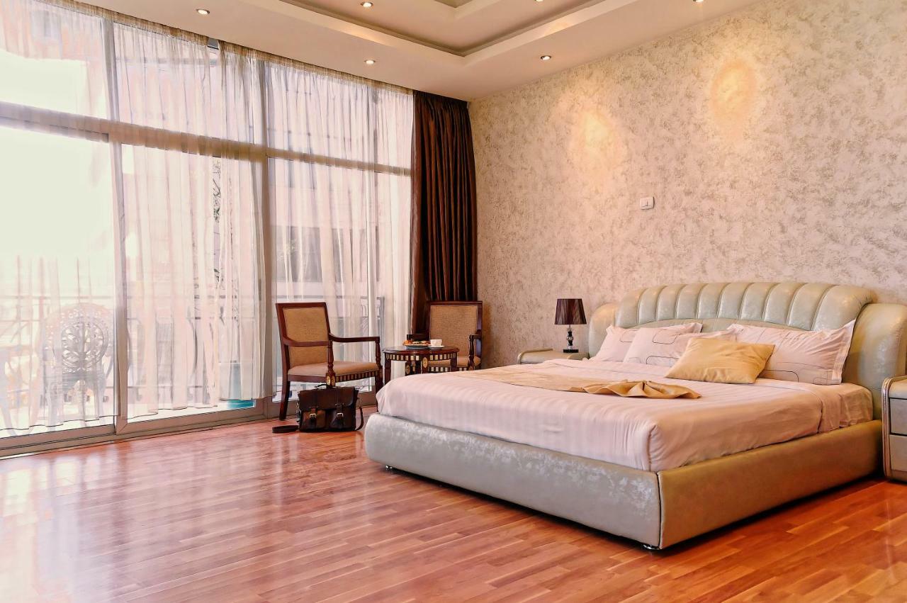 Impress Hotel Addis Ababa Bagian luar foto
